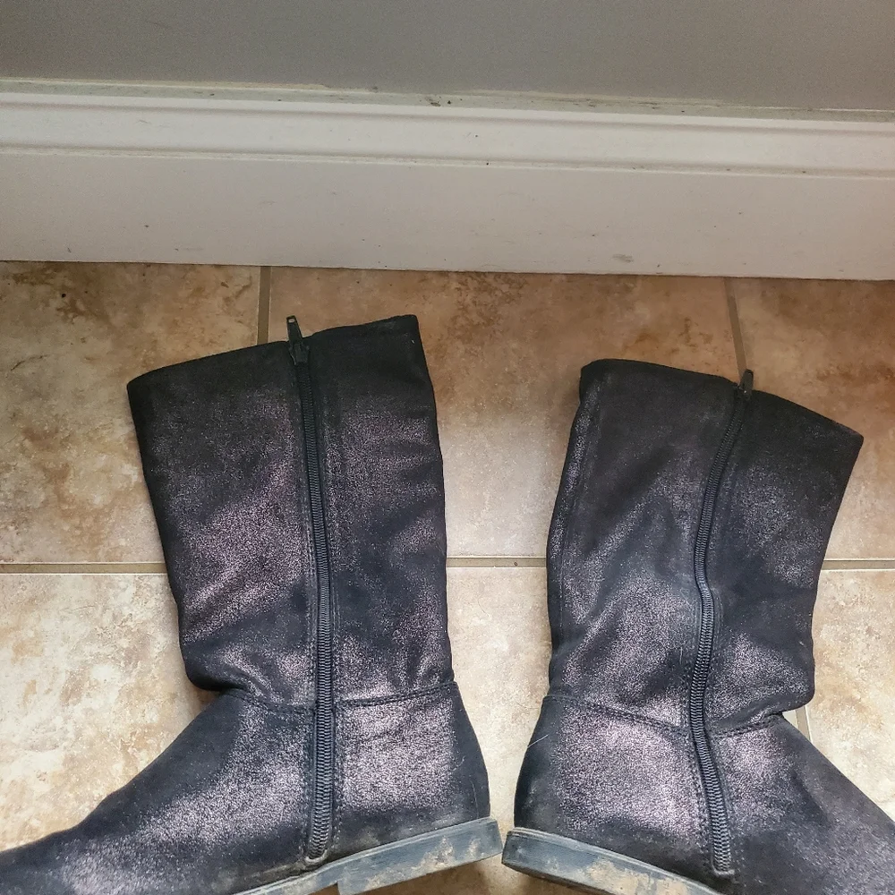 Girls Fashionable Boots